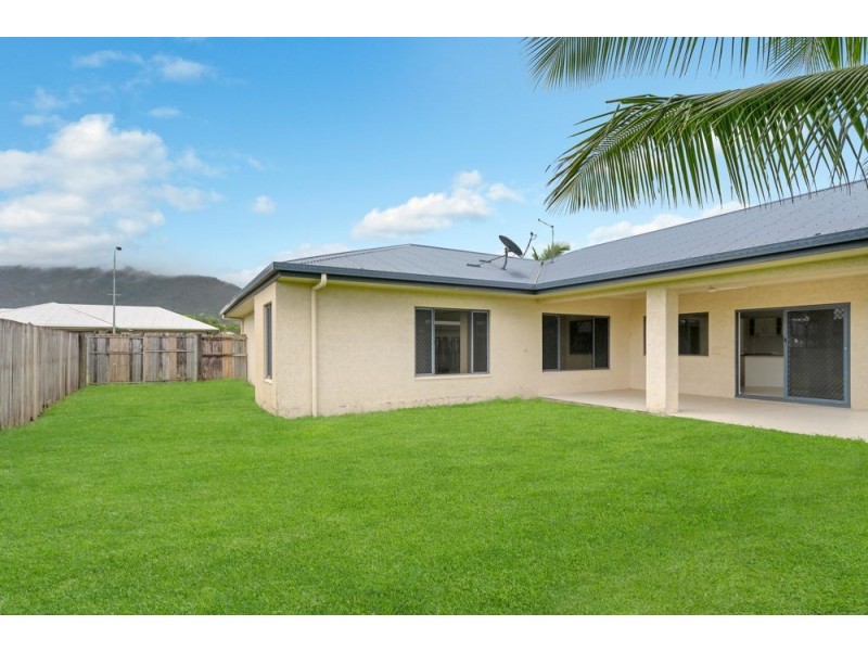 4 Guiness Close, White Rock QLD 4868