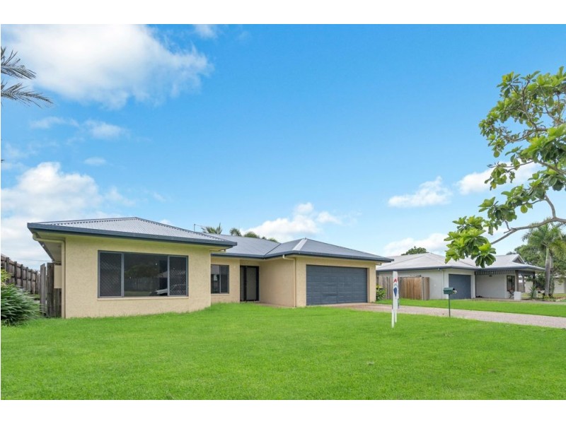 4 Guiness Close, White Rock QLD 4868