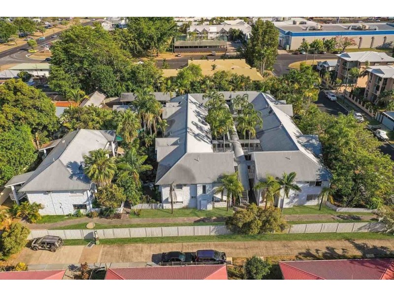 8/8-14 Rose Street, Westcourt QLD 4870