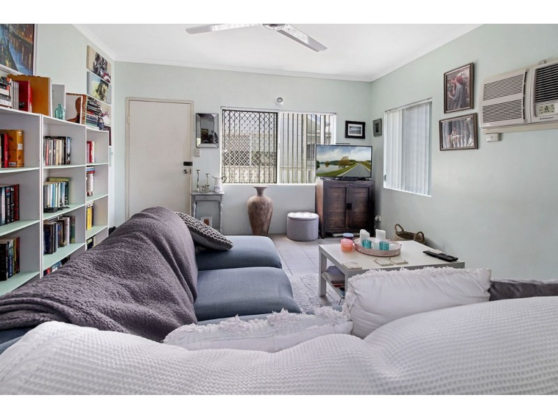 8/8-14 Rose Street, Westcourt QLD 4870