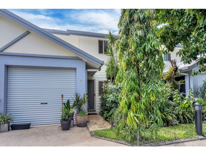 2/25 Rutherford Street, Yorkeys Knob QLD 4878