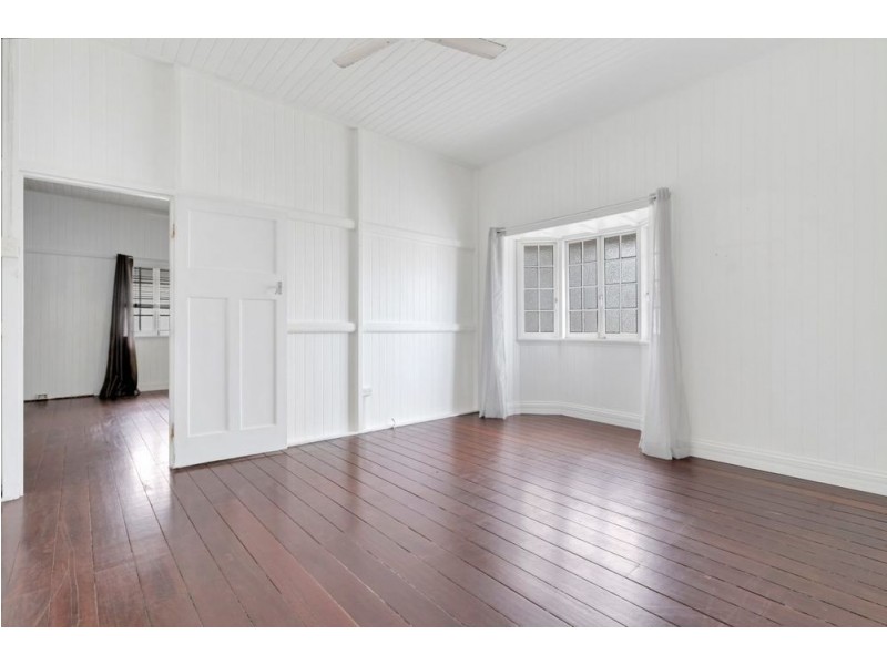 287 Severin Street, Parramatta Park QLD 4870