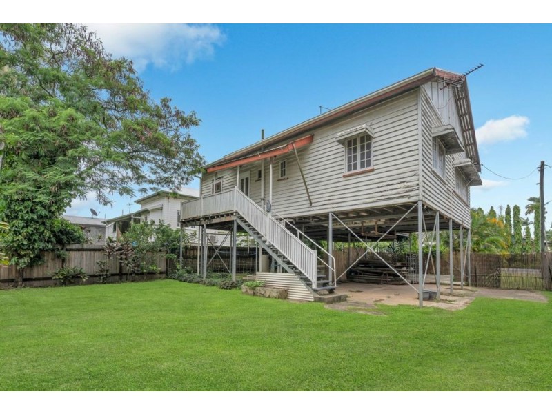 287 Severin Street, Parramatta Park QLD 4870