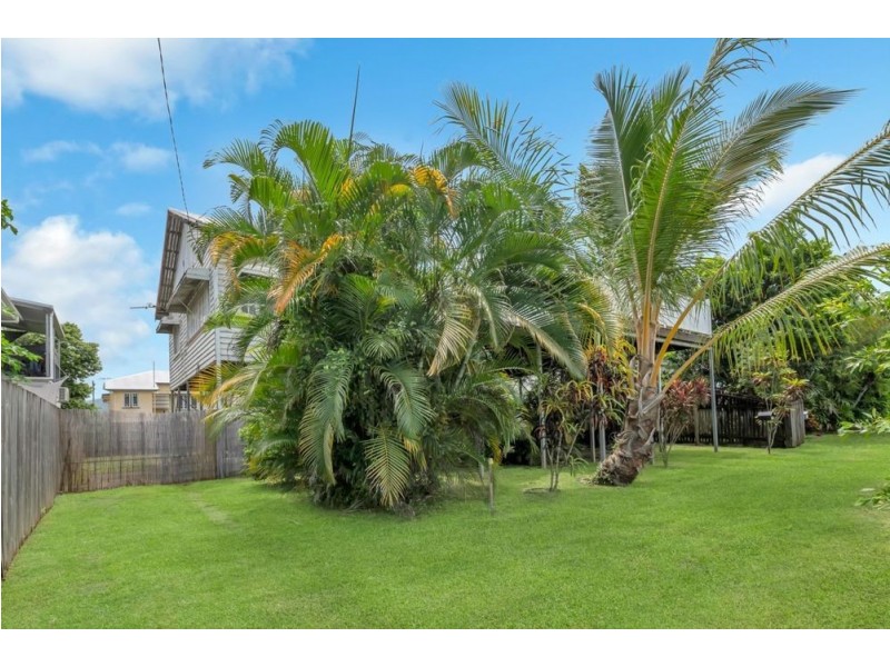 287 Severin Street, Parramatta Park QLD 4870