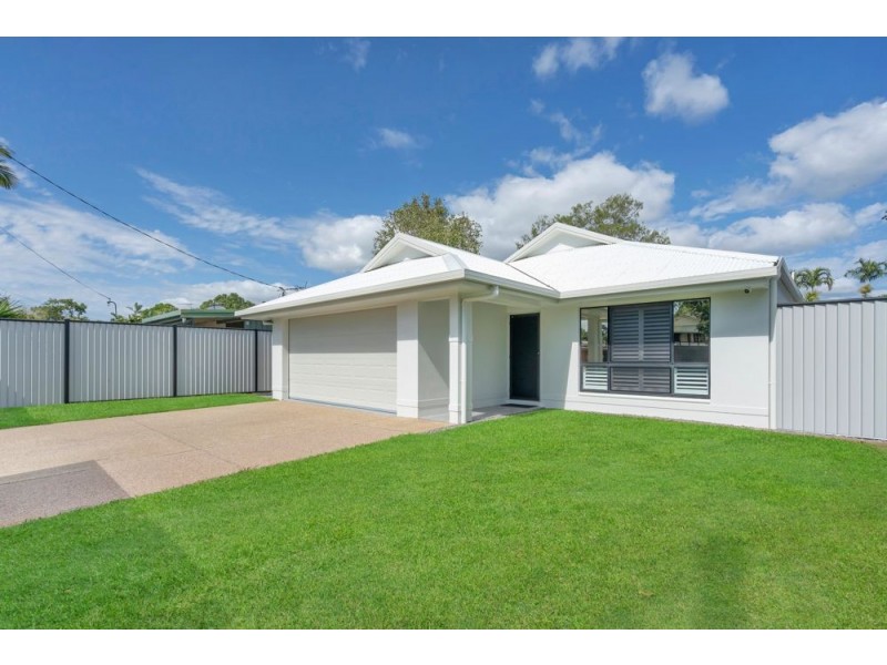 435 Varley Street, Yorkeys Knob QLD 4878