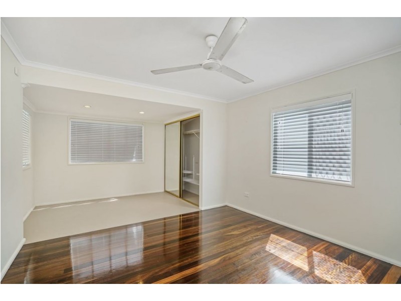 10 Scenic Street, Bayview Heights QLD 4868