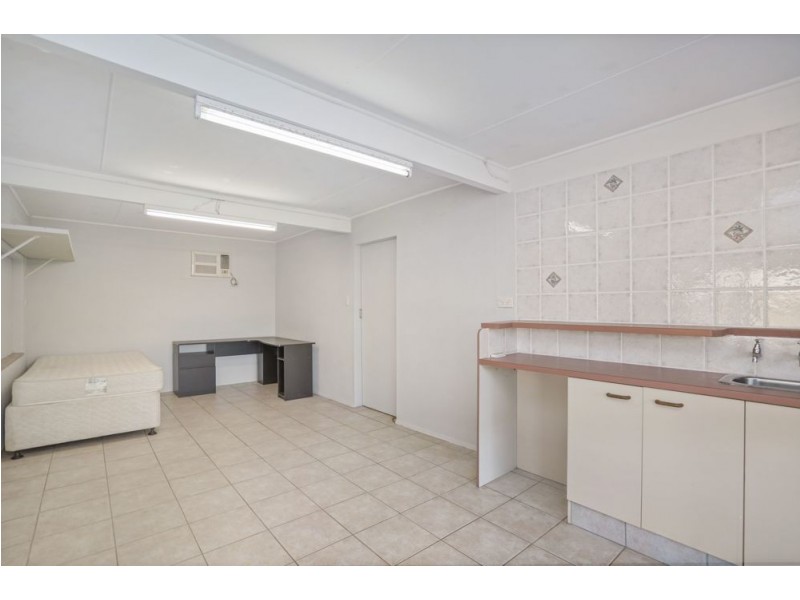 10 Scenic Street, Bayview Heights QLD 4868