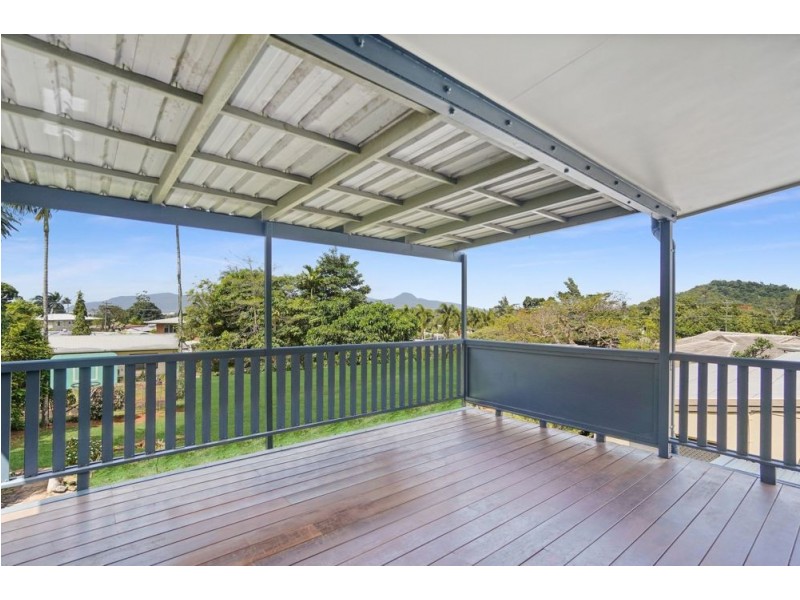 10 Scenic Street, Bayview Heights QLD 4868