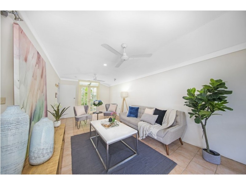 18 Torrance Avenue, Edge Hill QLD 4870