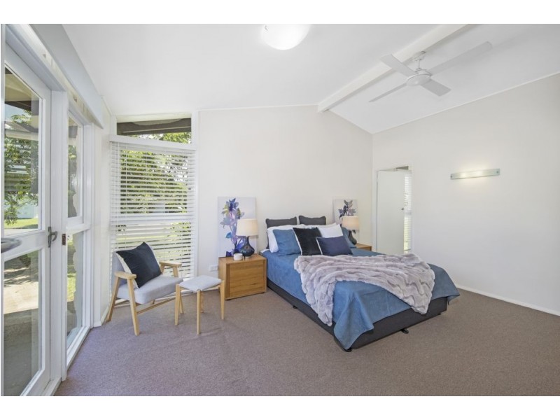 18 Torrance Avenue, Edge Hill QLD 4870