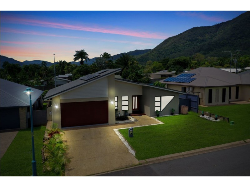 45 Springbrook Avenue, Redlynch QLD 4870