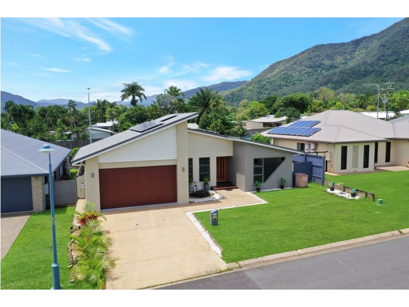 45 Springbrook Avenue, Redlynch QLD 4870