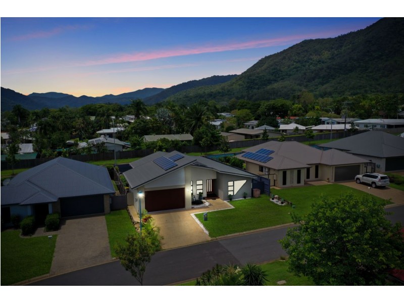 45 Springbrook Avenue, Redlynch QLD 4870