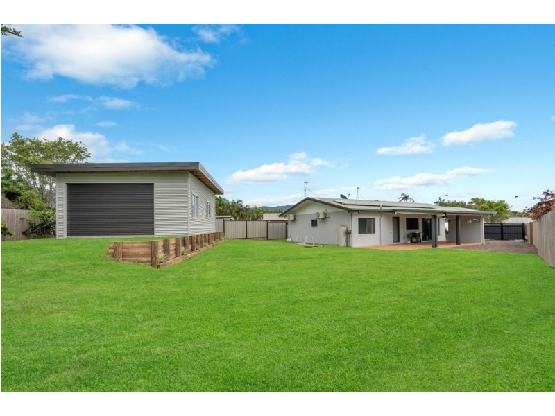 11 Venus Battery Close, Edmonton QLD 4869