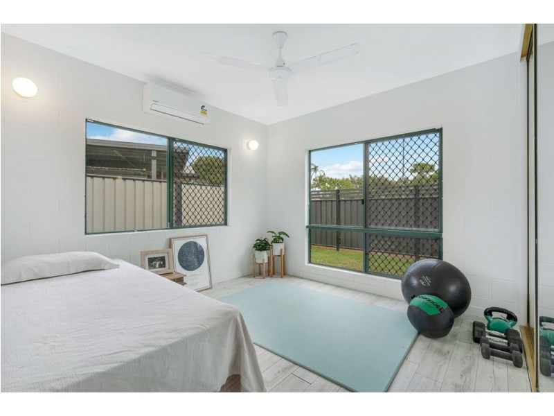 11 Venus Battery Close, Edmonton QLD 4869