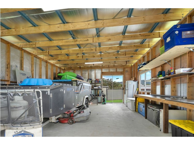 11 Venus Battery Close, Edmonton QLD 4869