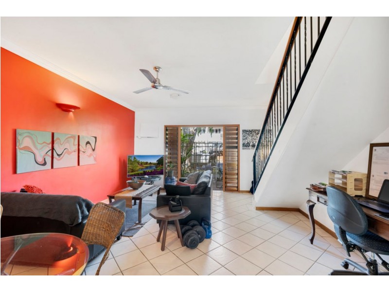 3/32 Oliva Street, Palm Cove QLD 4879