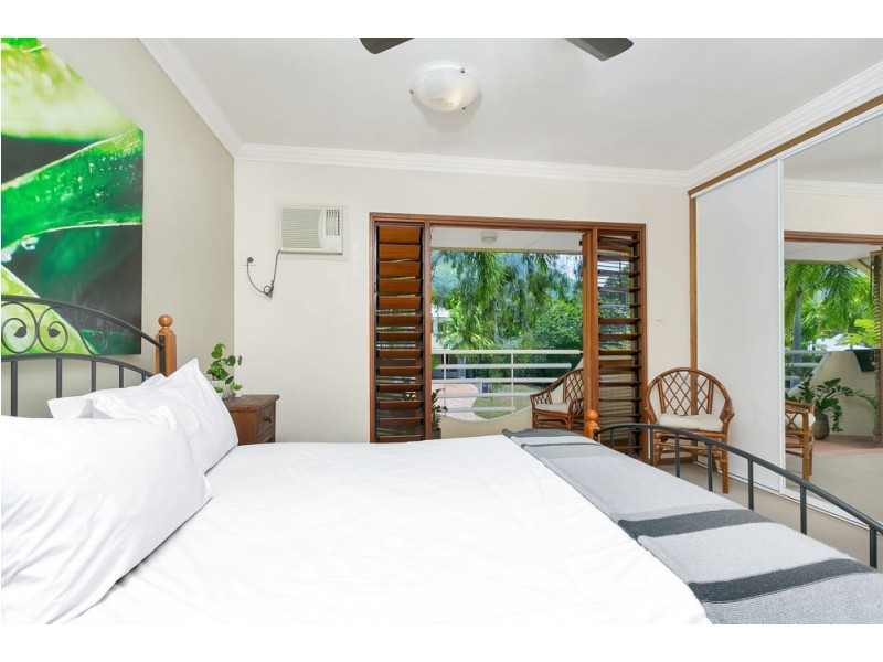 3/32 Oliva Street, Palm Cove QLD 4879