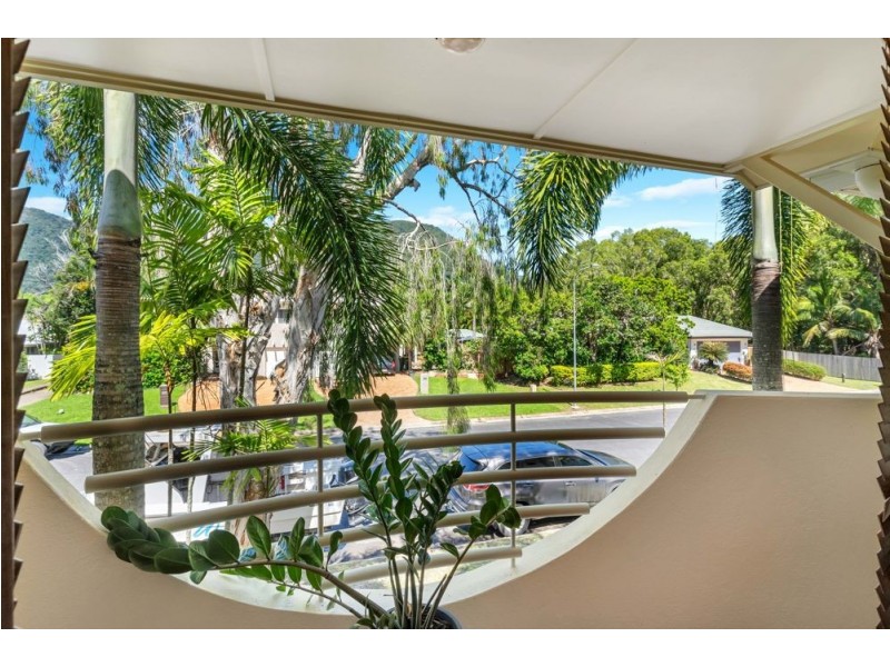 3/32 Oliva Street, Palm Cove QLD 4879