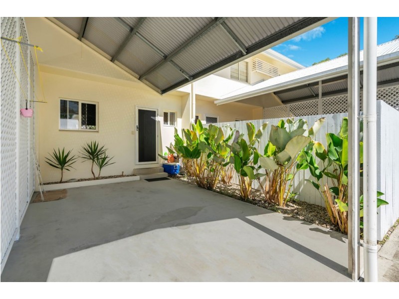 3/32 Oliva Street, Palm Cove QLD 4879