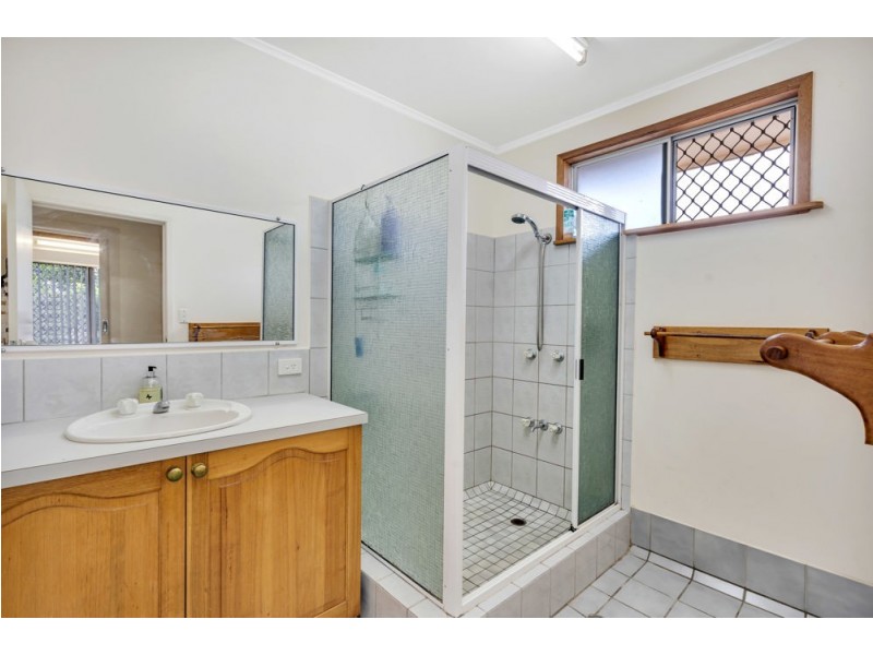 38 Karwin Street, Bayview Heights QLD 4868