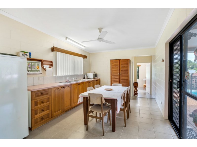 38 Karwin Street, Bayview Heights QLD 4868