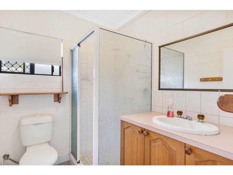 38 Karwin Street, Bayview Heights QLD 4868