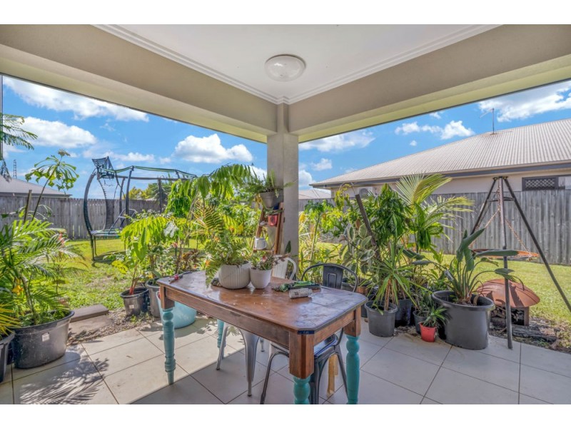 42 Disney Street, White Rock QLD 4868