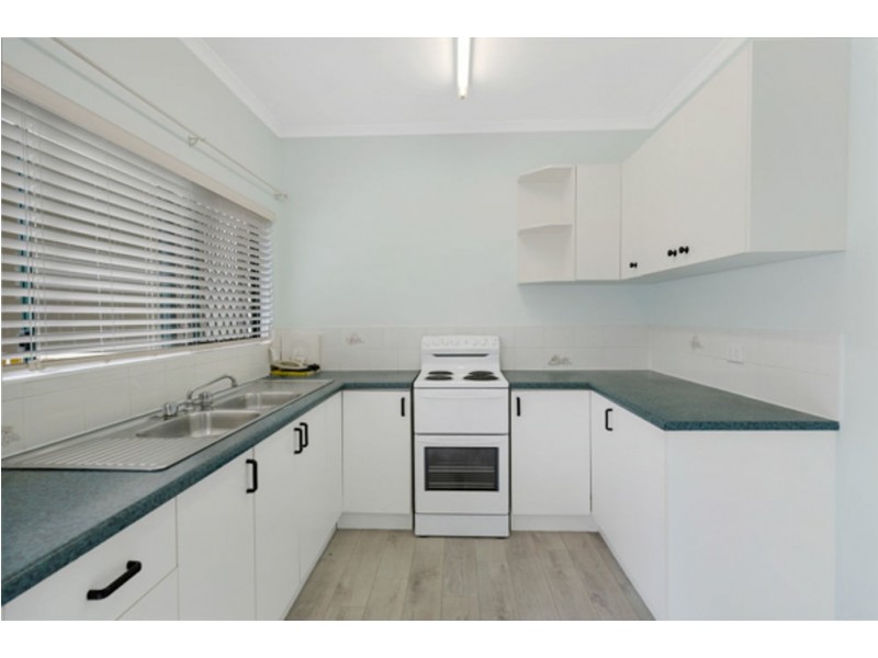 2/14 Barney Street, Edmonton QLD 4869