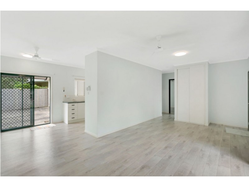 2/14 Barney Street, Edmonton QLD 4869