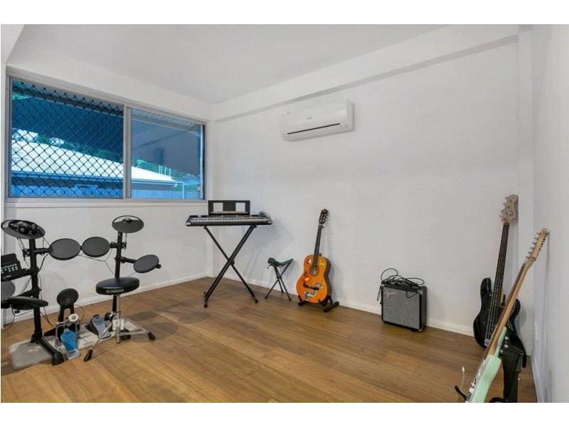 45 Walsh Street, Edge Hill QLD 4870