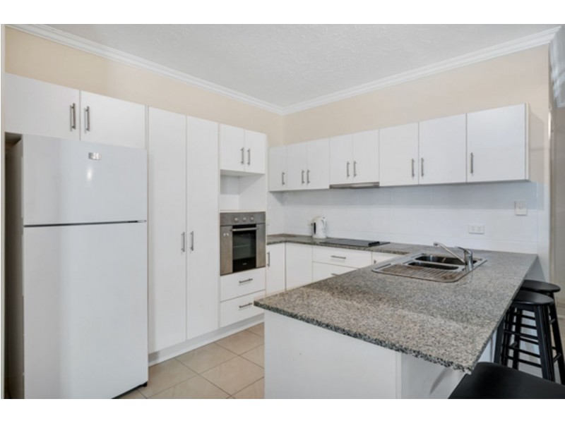 3/15 Minnie Street, Cairns City QLD 4870