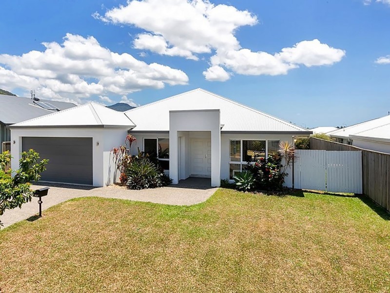 38 Springbrook Avenue, Redlynch QLD 4870