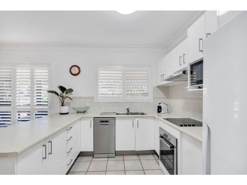 15/11-21 Barr Street, Earlville QLD 4870