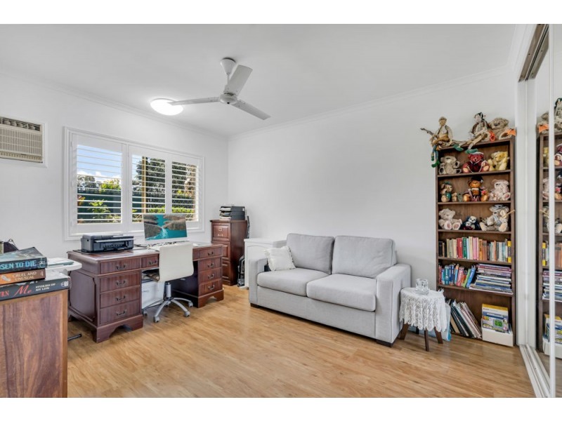 15/11-21 Barr Street, Earlville QLD 4870