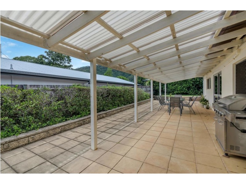 9 Scenic Street, Bayview Heights QLD 4868
