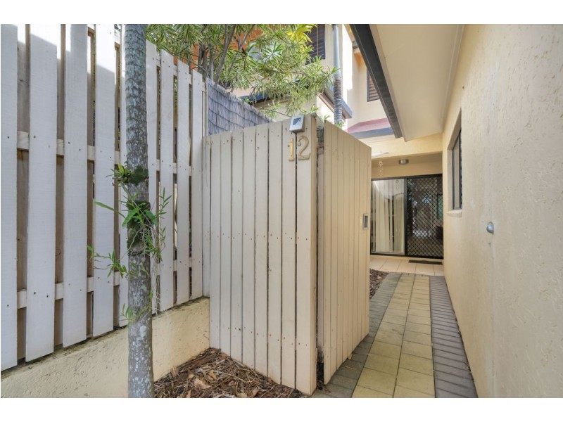 12/11-19 Stratford Parade, Stratford QLD 4870