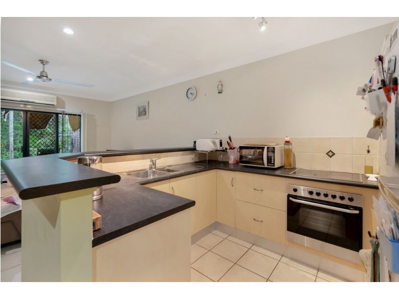 12/11-19 Stratford Parade, Stratford QLD 4870