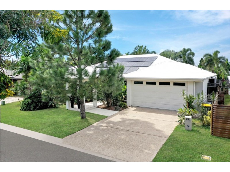 20 Selwyn Circuit, Trinity Park QLD 4879