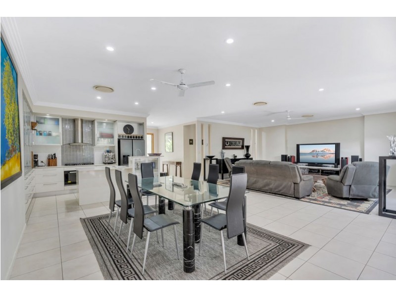 20 Selwyn Circuit, Trinity Park QLD 4879