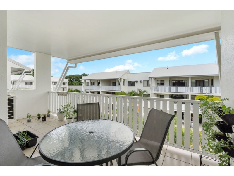 8/44-50 Pease Street, Manoora QLD 4870