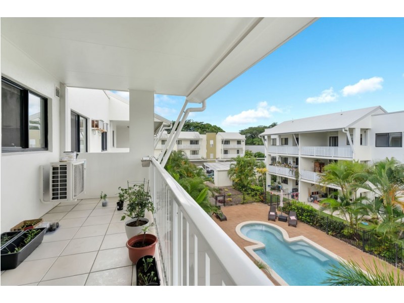 8/44-50 Pease Street, Manoora QLD 4870