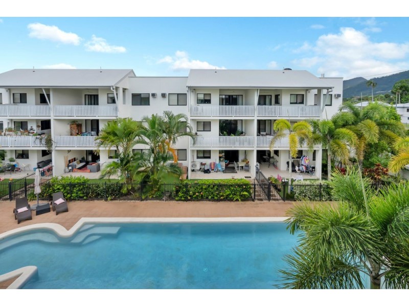 8/44-50 Pease Street, Manoora QLD 4870