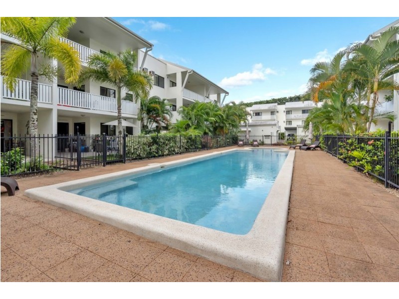 8/44-50 Pease Street, Manoora QLD 4870