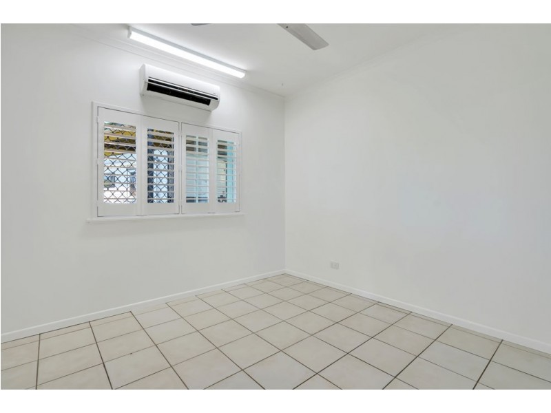 8 Dorunda Street, Mount Sheridan QLD 4868