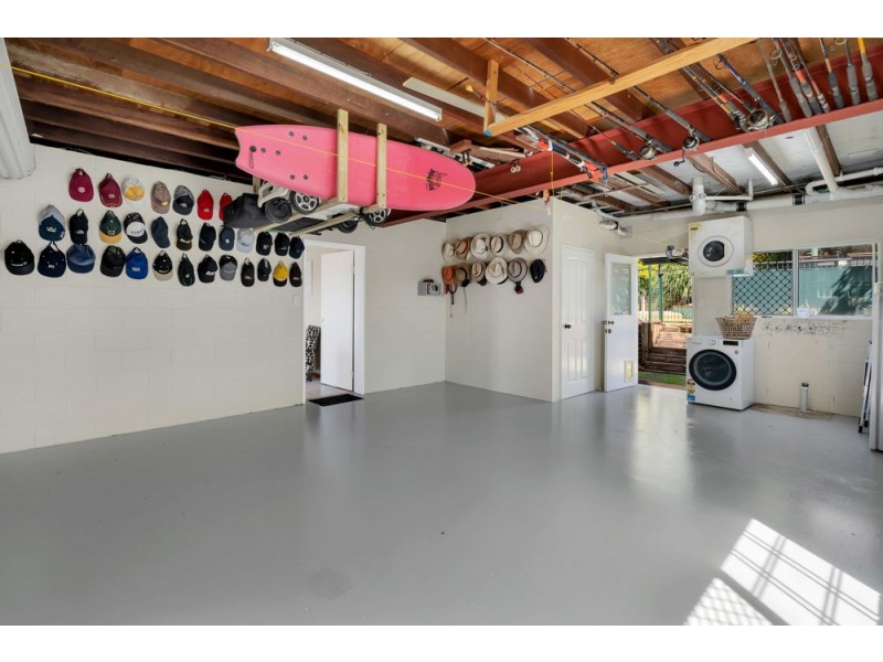 8 Dorunda Street, Mount Sheridan QLD 4868