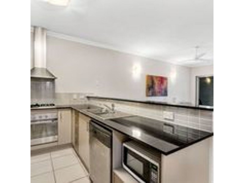 203/12 Gregory Street, Westcourt QLD 4870