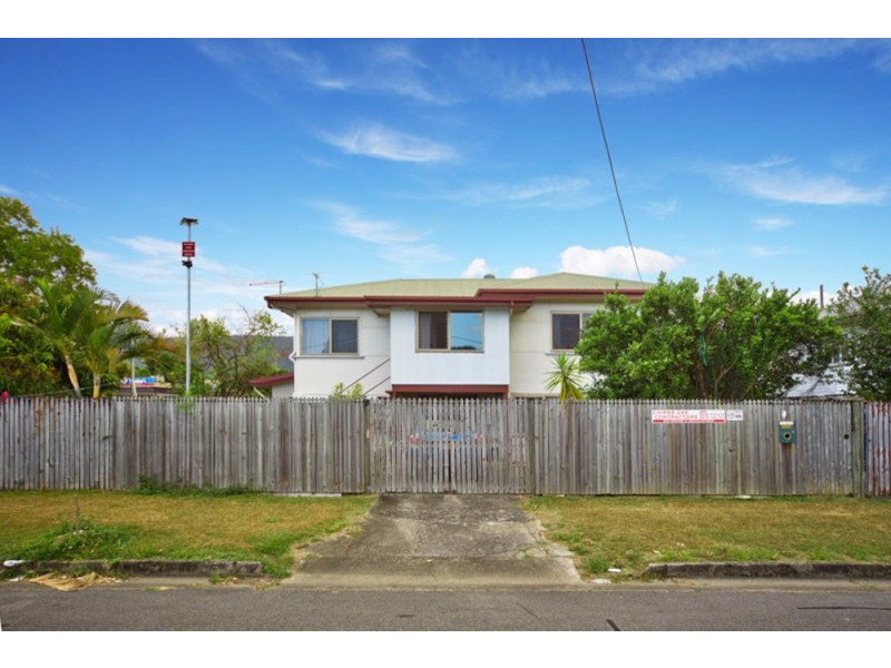 1-3 McKauge Street, Earlville QLD 4870