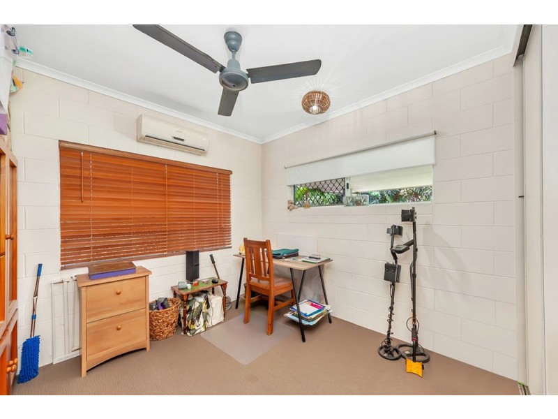 8 Coogee Close, Kewarra Beach QLD 4879
