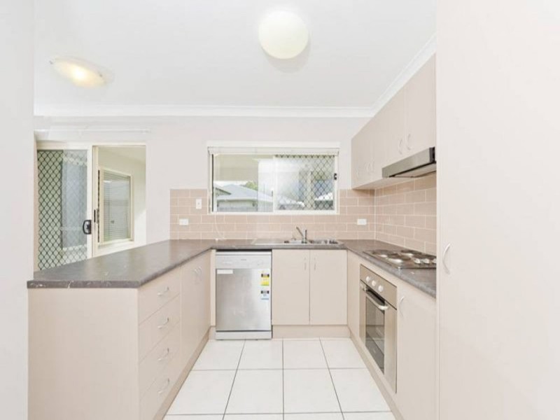 3 Disney Street, White Rock QLD 4868